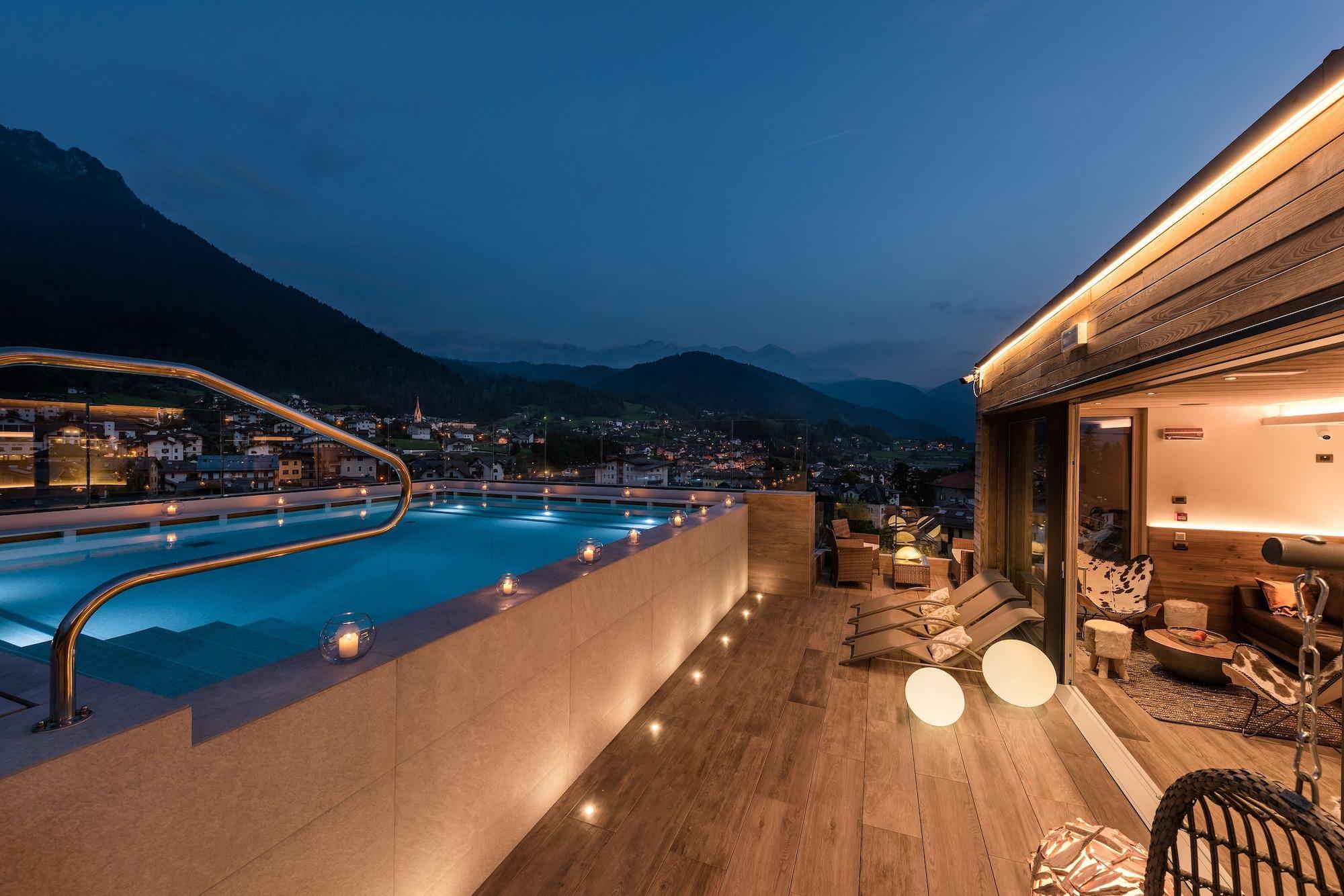 Brunet - The Dolomites Resort Fiera Di Primiero Eksteriør billede