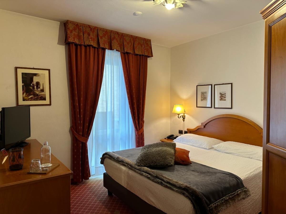 Brunet - The Dolomites Resort Fiera Di Primiero Eksteriør billede